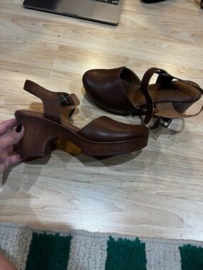 Women's Brown Platform Slingback Heels